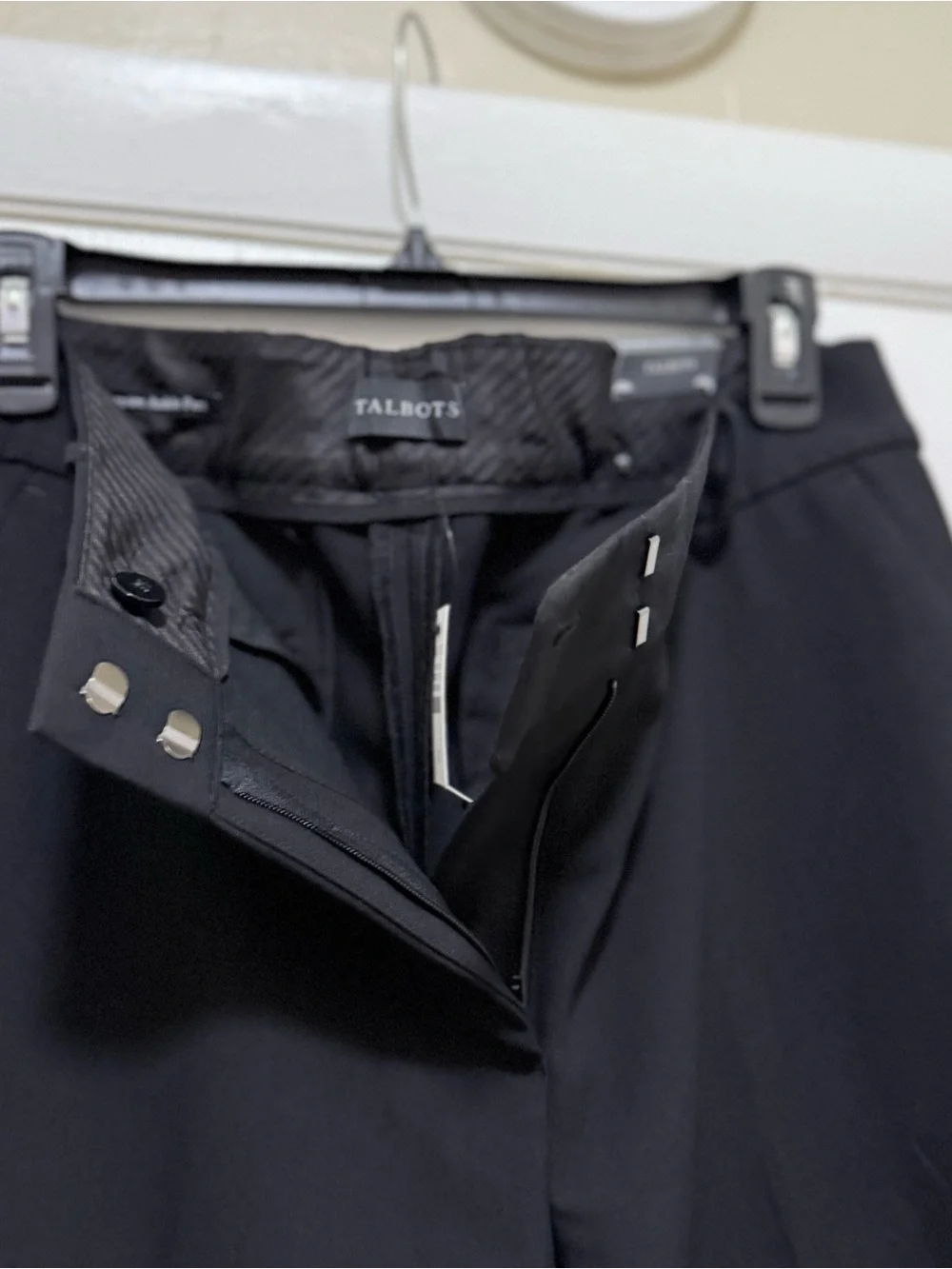Talbots Hampshire Ankle Pant in black NWT  size 12 - Picture 8 of 8